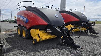 New Holland BIG BALER 340 PLUS S Square Hay Baler