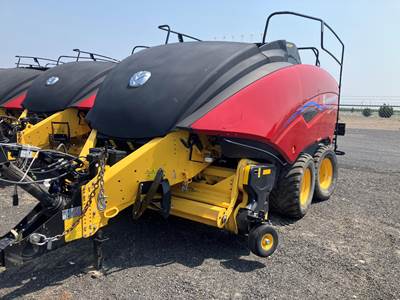 New Holland BIG BALER 340 PLUS S Square Hay Baler