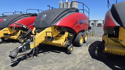 New Holland BIG BALER 340 PLUS S Large Square Baler