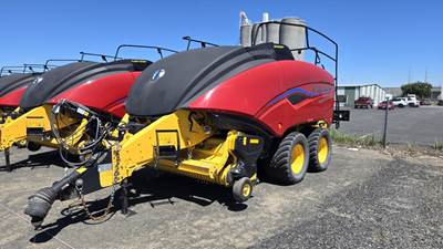 New Holland BIG BALER 340 PLUS S Large Square Baler