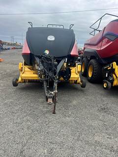 New Holland BIG BALER 340S Large Square Baler