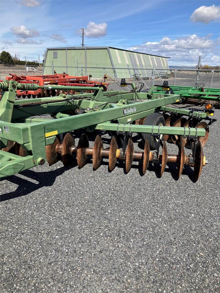 Wishek 812N18 Disk For Sale Quincy, WA 750818