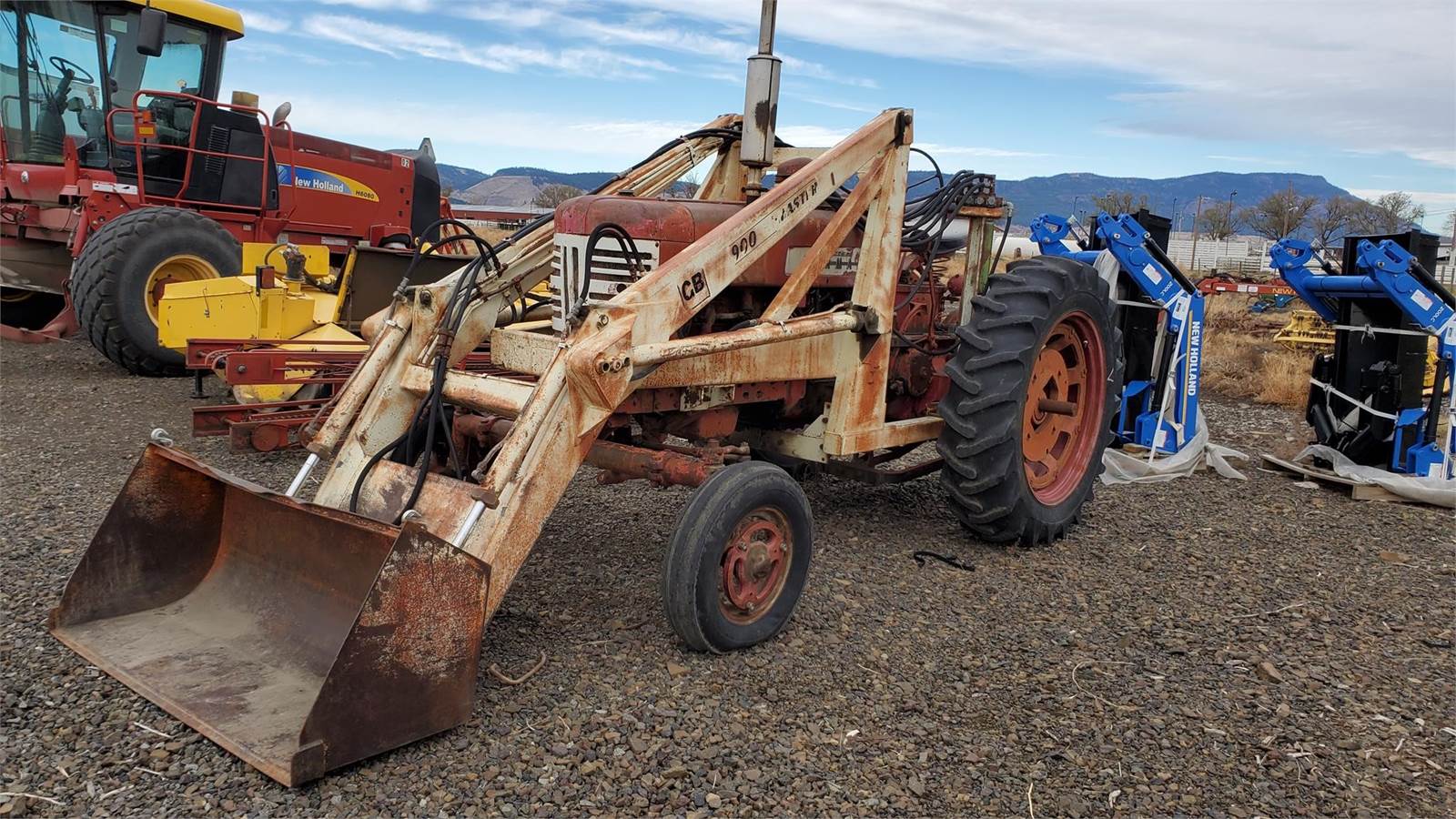 International 400 Tractor For Sale Lagrande, OR 755840