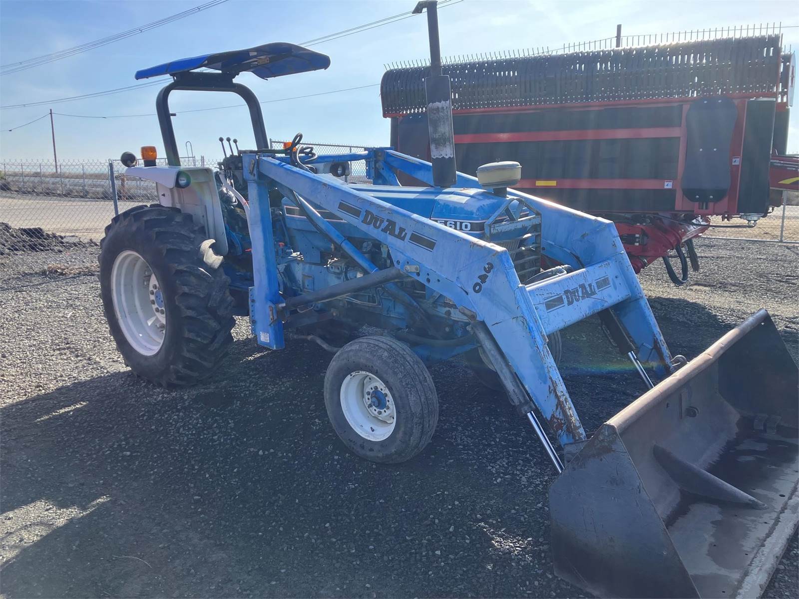 1990 New Holland 5610 Tractor For Sale, 1,400 Hours Hermiston, OR