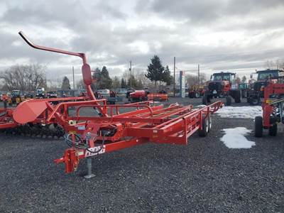 PROAG HAY HIKER 900 Bale Accumulator