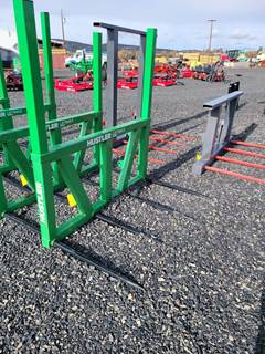 Hustler LM160 Bale Grabber