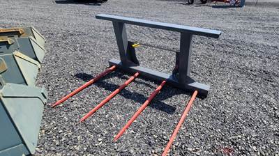 Small Bale Head, 4 Spears W/Skidsteer Mount