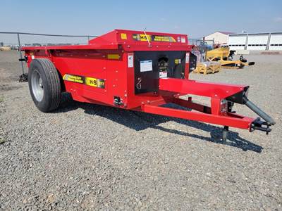 H&S 2217 Dry Manure Spreader