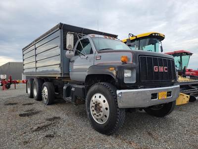 GMC TopKick C7500 Tri Axle Farm / Grain Truck