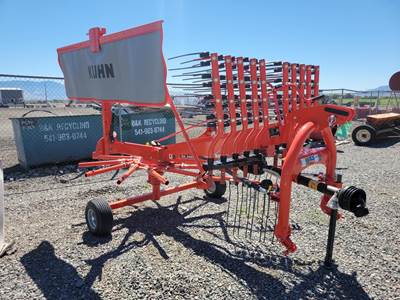 Kuhn GA4401 Hay Rake