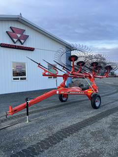 Kuhn SR112GII Hay Rake