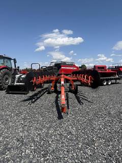 Kuhn SR314 Hay Rake