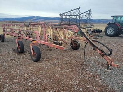 Lely 16 WHEEL Hay Rake