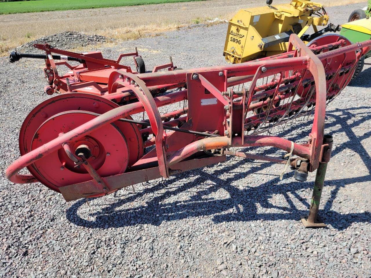 Massey Ferguson 25 Hay Rake For Sale | La Grande, OR | 16404 ...