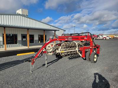 Twinstar 2030G2-7 Hay Rake