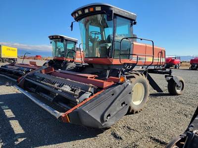 Hesston 8250 Mower Conditioner