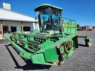 John Deere 4890 Mower Conditioner