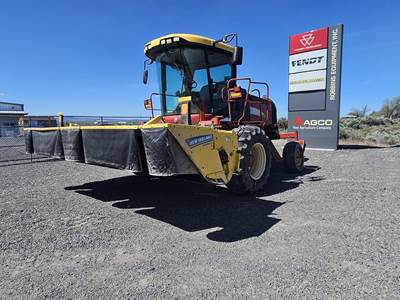 New Holland H8080 Self-Propelled Mower Conditioner/Windrower