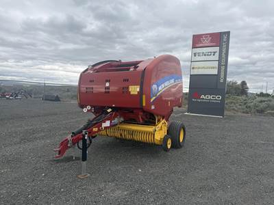 New Holland ROLL-BELT 450 Round Hay Baler