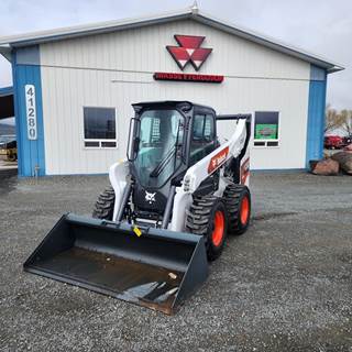 Bobcat S76 Skid Steer