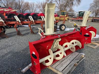 Farm King Y740-4 Snow Blower