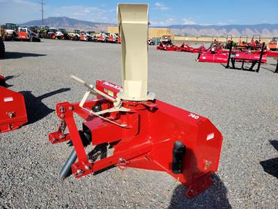 Farm King Y740 Snow Blower