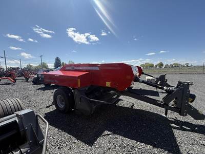 Massey Ferguson 1844S Square Hay Baler