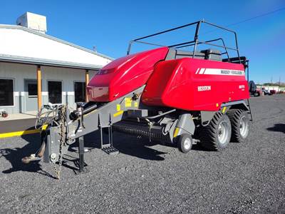 Massey Ferguson 2270 Square Hay Baler