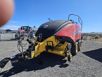 New Holland BIG BALER 340 PLUS S Large Square Baler