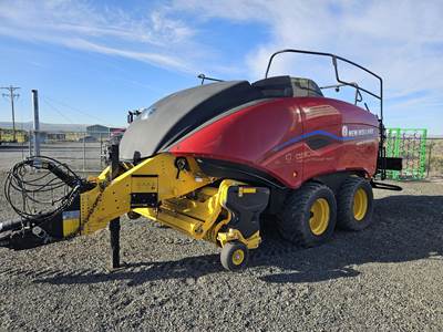 New Holland BIG BALER 340 PLUS S Large Square Baler