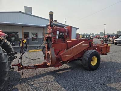 New Holland HAYLINER 505 Square Baler