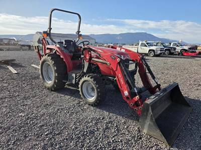 Massey Ferguson 1736 Tractor