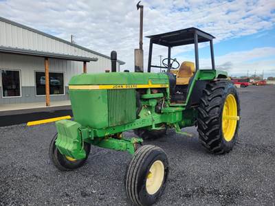 John Deere 4230 Tractor