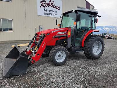 Massey Ferguson 2850M Tractor