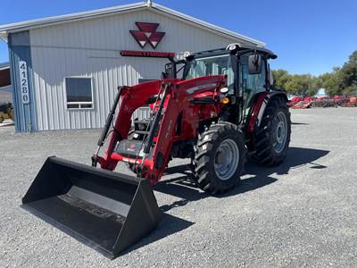 Massey Ferguson 4707 Tractor