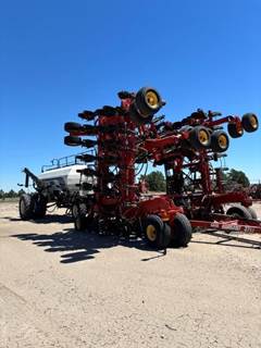 Bourgault 3710-60 Seeder