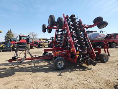 Case IH PRECISION DISK 500T Seeder