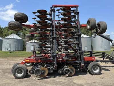 Case IH SDX40 Seeder