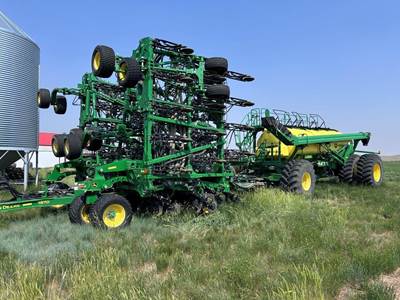 John Deere 1870 Seeder