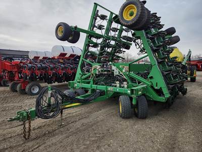 John Deere 1895 Seeder