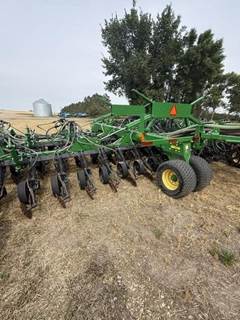 John Deere 1895 Seeder