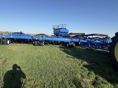 New Holland P2060 Seeder
