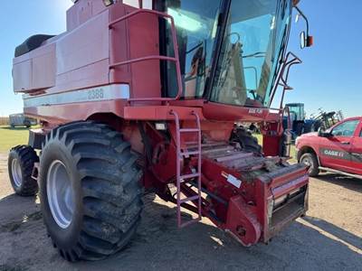 Case IH 2388 Combine
