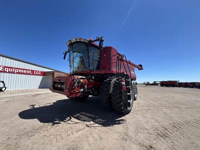 Case IH 7250 Combine