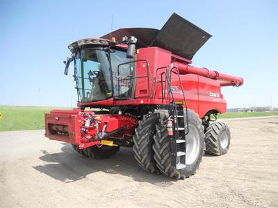 Case IH 9250 Combine