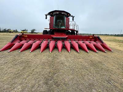 Case IH 4412 Corn Head