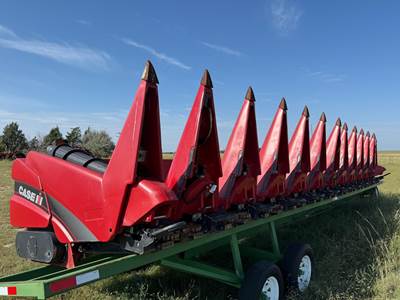 Case IH 4412 Corn Head