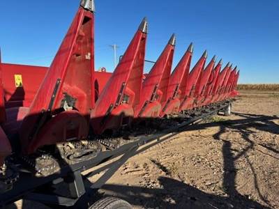 Case IH 4412 Corn Head