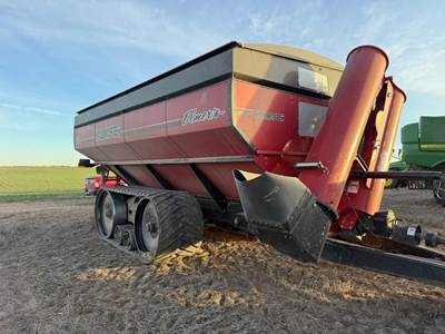 Elmers HAUL MASTER 1300 Grain Cart