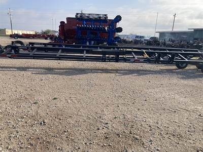 Demco HT42 Header Trailer
